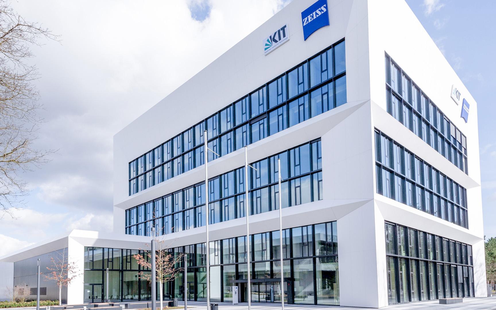 ZEISS Innovation Hub@KIT