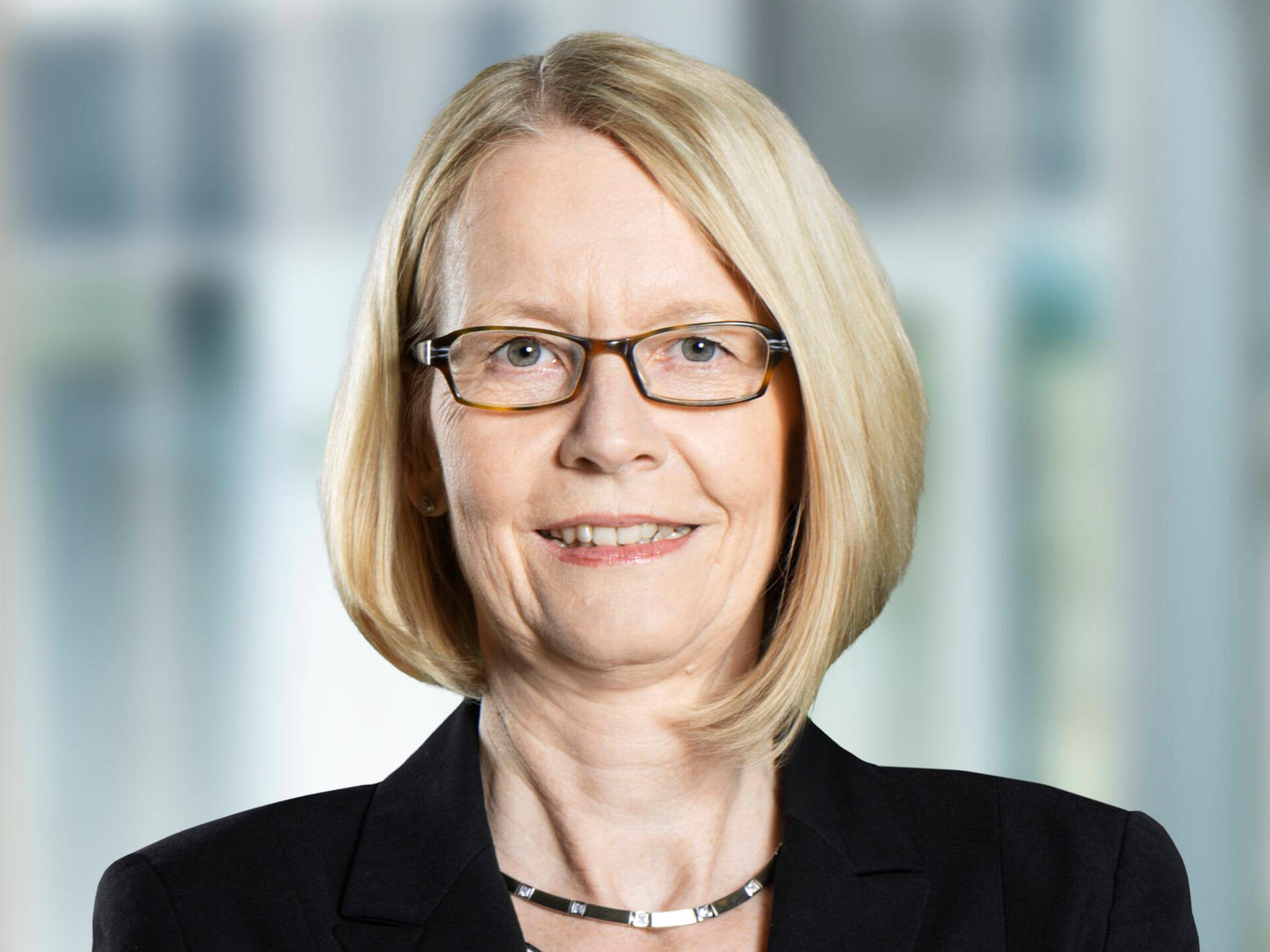 Porträt von Cornelia Denz