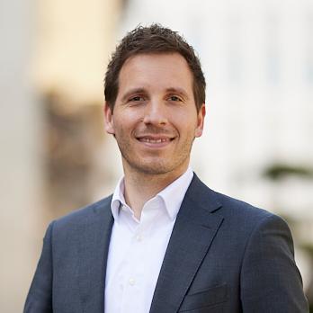 Portrait zeigt Julian Bosch