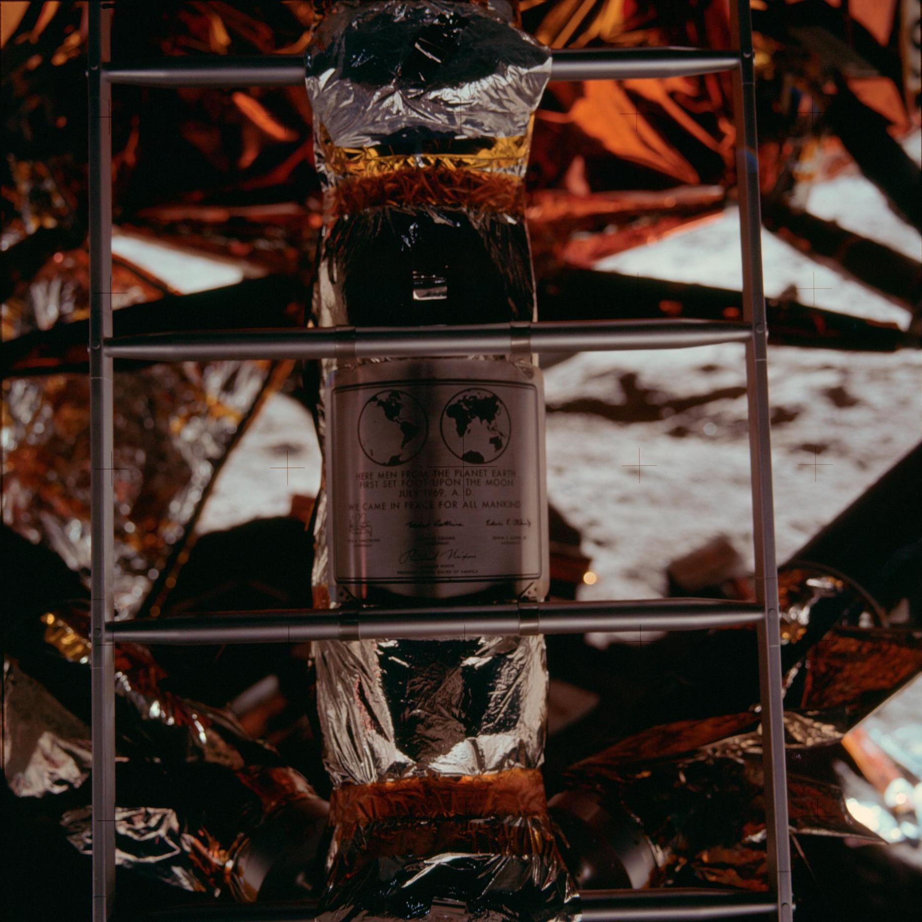 Mondlandung und erste Bilder der Mondoberfläche