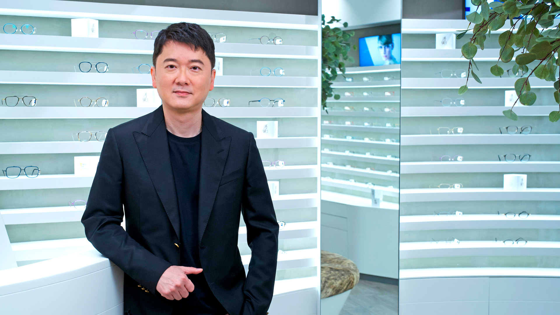 Jeffery Yau, Gründer und CEO von PUYI OPTICAL