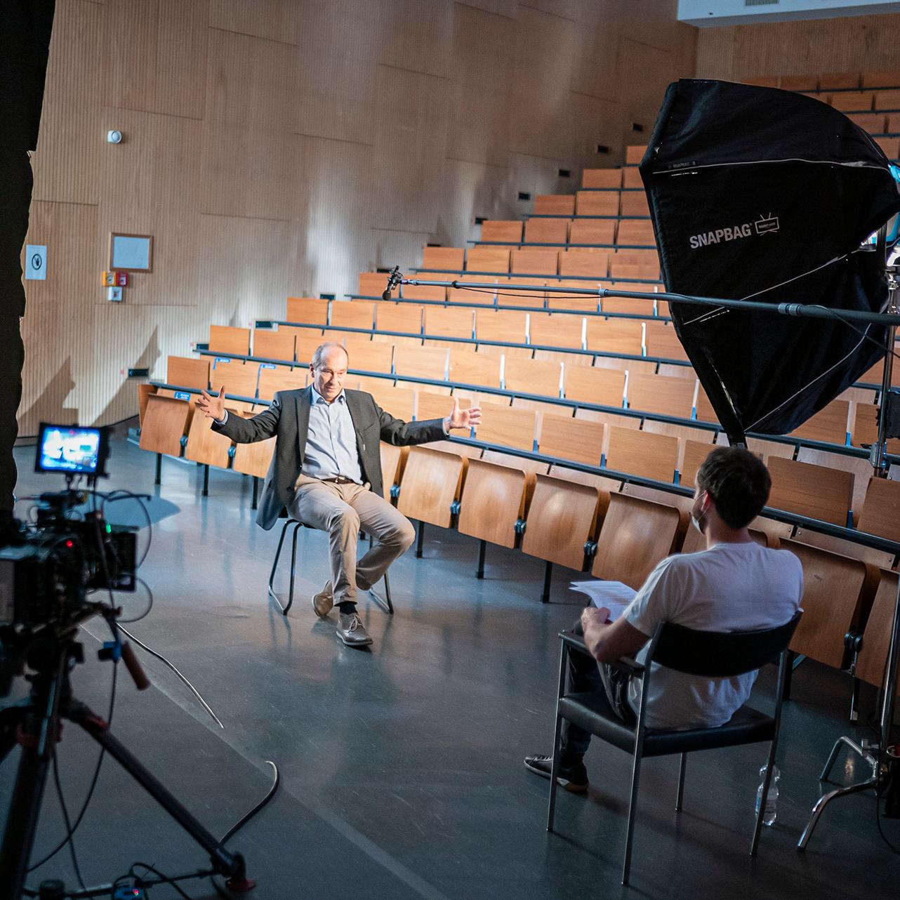 Making-of des Interviews mit Prof. Joachim Mayer, Materialwissenschaftler an der RWTH Aachen.