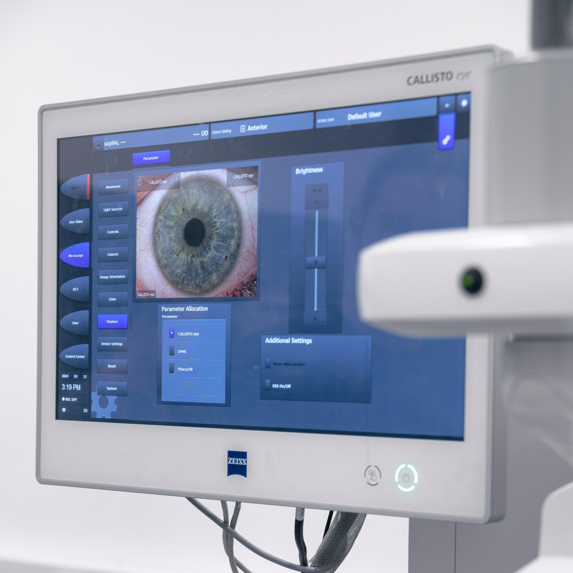 Einsatz von Robotiklösungen in der Mikrochirurgie. 
