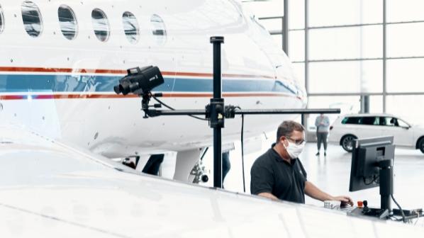 Inspektion von Flugzeugsystemen