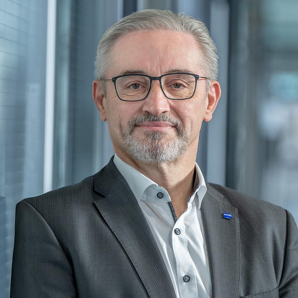 Porträt von Dr. Thomas Stammler als Chief Technology Officer der ZEISS SMT in Oberkochen
