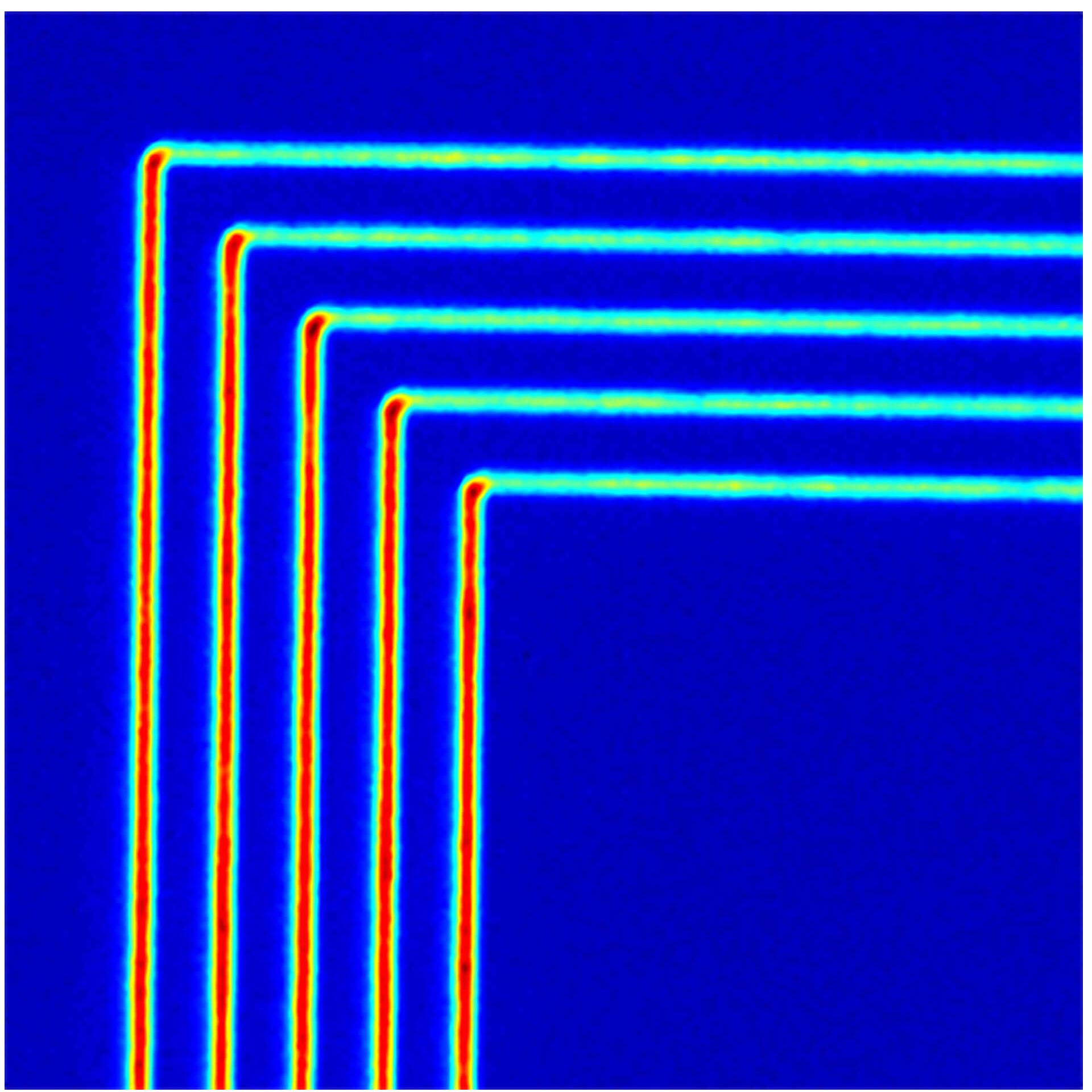 Eine Photomaske, die mit einem ZEISS AIMS 1x Qualifizierungsgerät analysiert wird