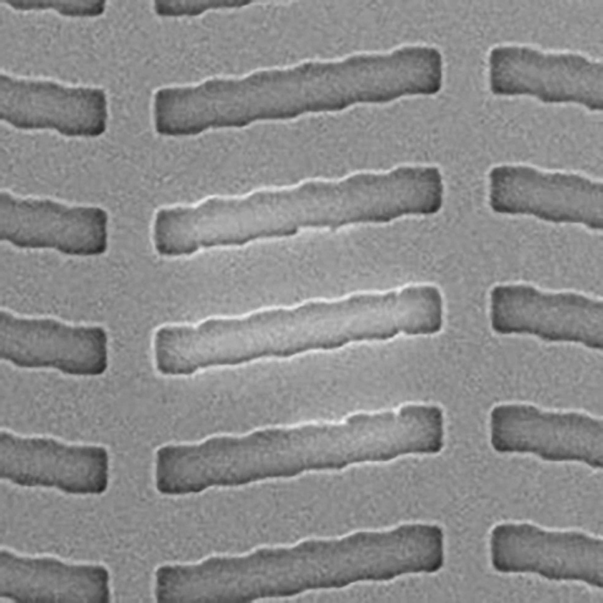 Highend Photomaske mit kleinsten Strukturen, die mit ZEISS MeRiT repariert werden können