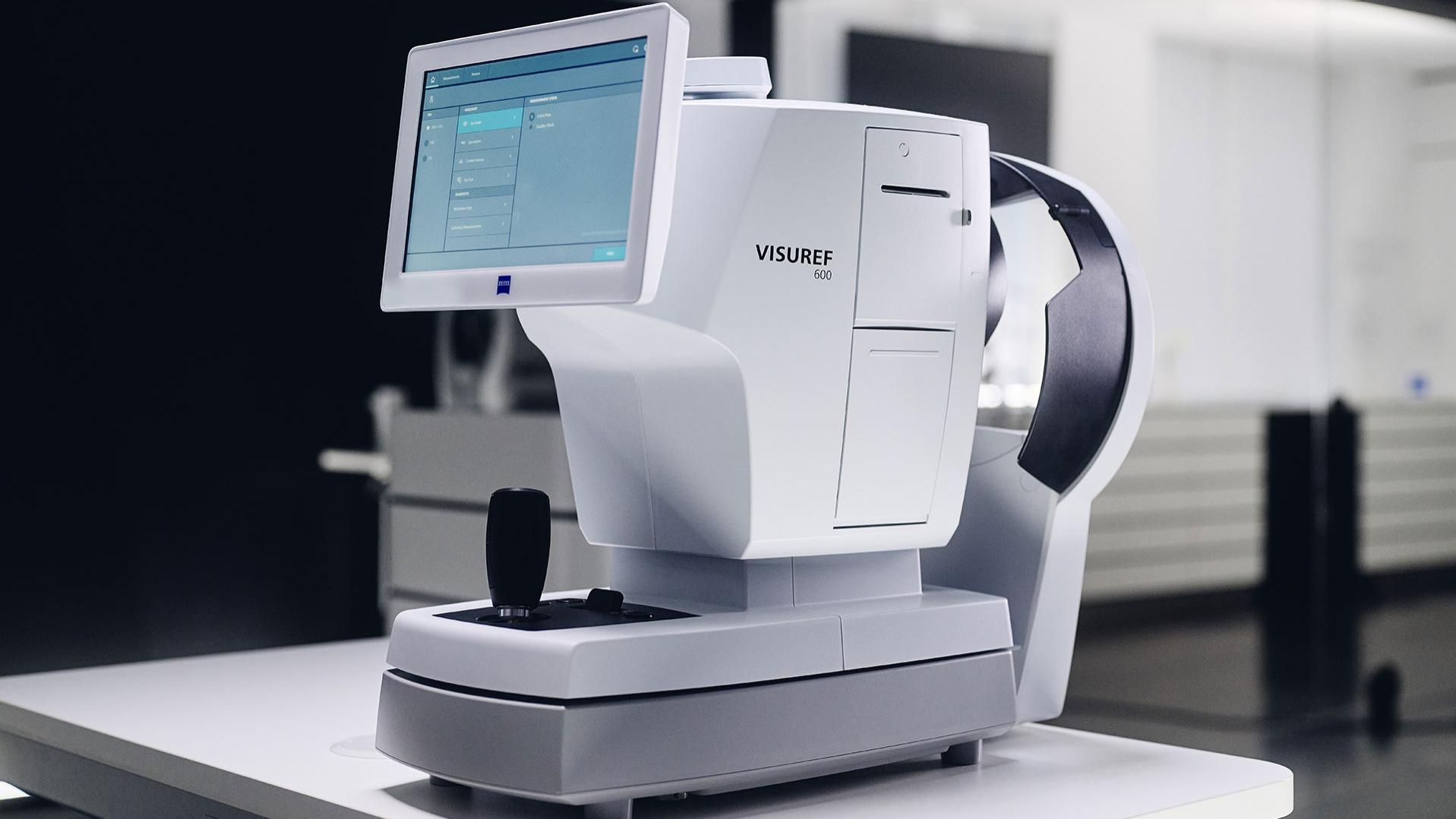 Abbildung: Seitenansicht des ZEISS VISUREF 600.