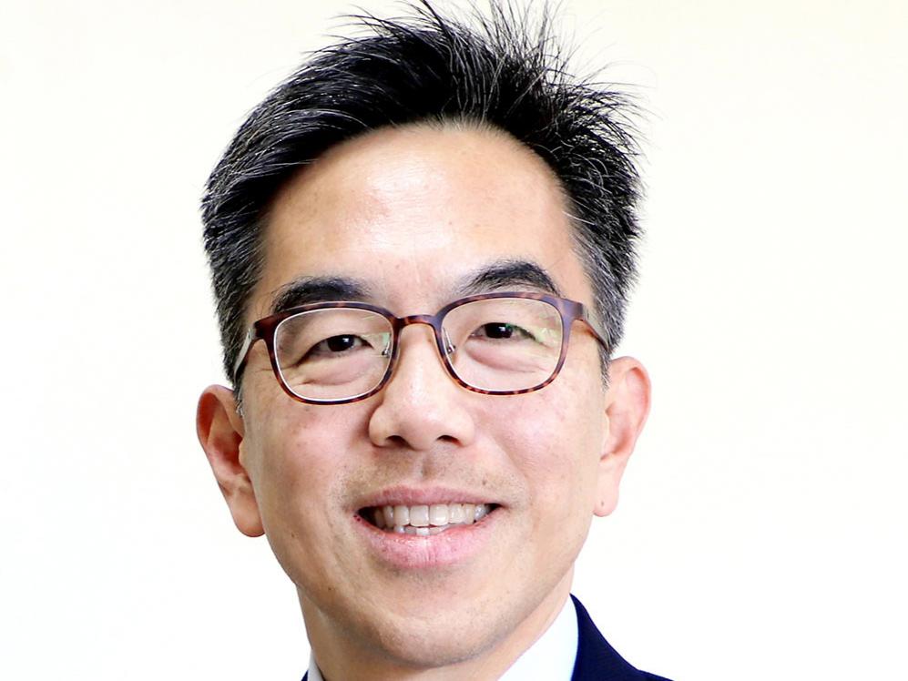 Prof Tien Wong