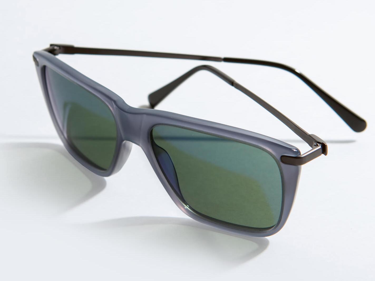 Sonnenbrillen für Autofahrer (mittlere bis hohe Lichtintensität)