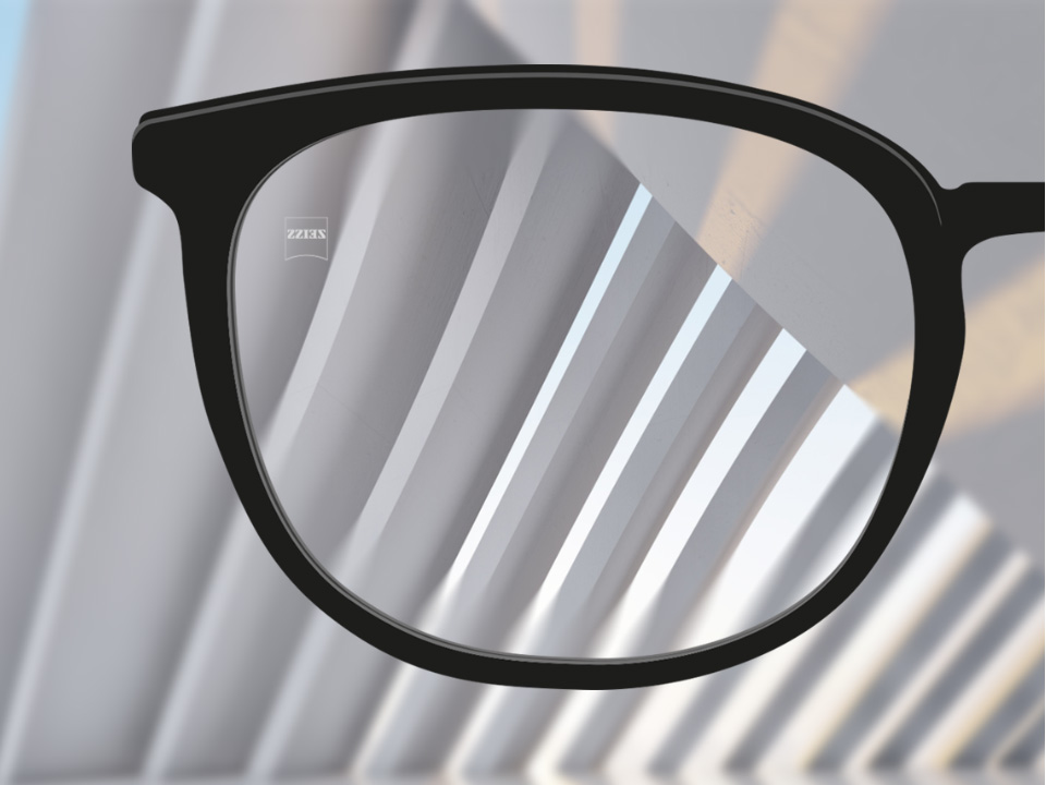 Schematische Darstellung der Sicht durch ein ClearView Brillenglas mit einem Sichtfeld und sehr geringer Verzerrung in der Peripherie. 