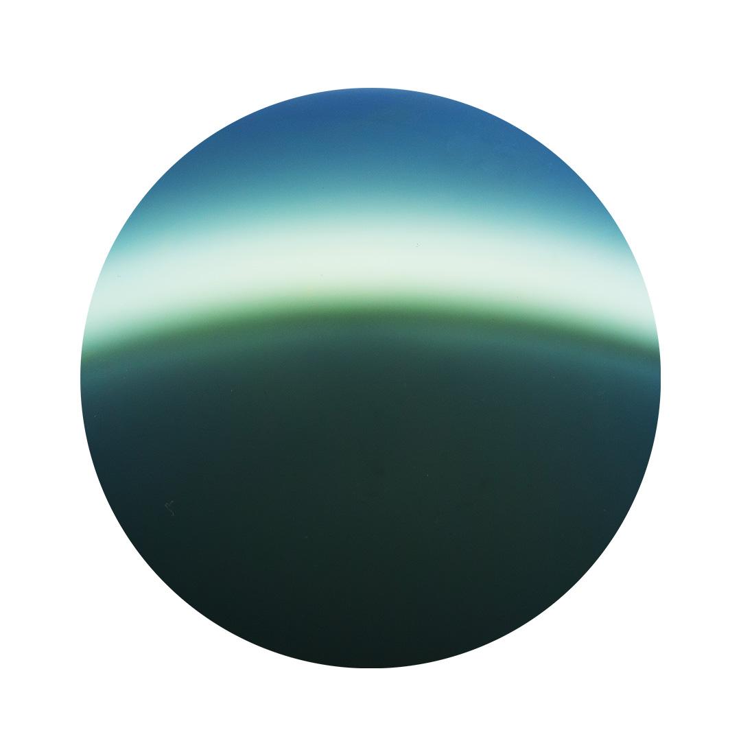 Farbbeispiel eines Brillenglases mit für den Radsport geeigneter Sweet-Violet-Tönung. 