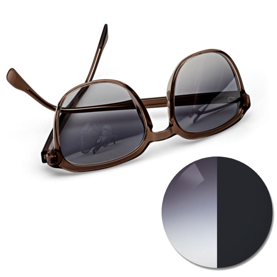 Brille mit ZEISS AdaptiveSun, mit Verlaufsfarbe in Grau und einem Farbpunkt mit hellem und dunklem Farbton
