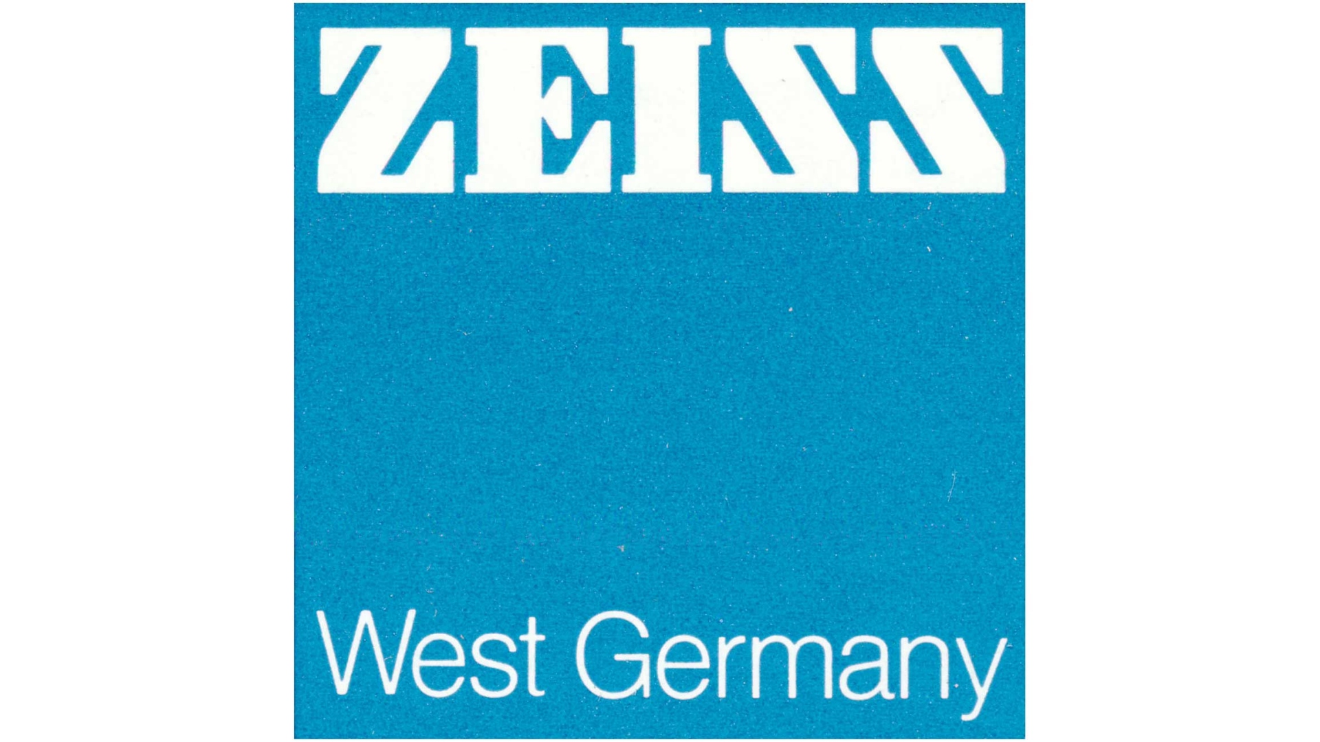 ZEISS im Quadrat mit West Germany darunter.