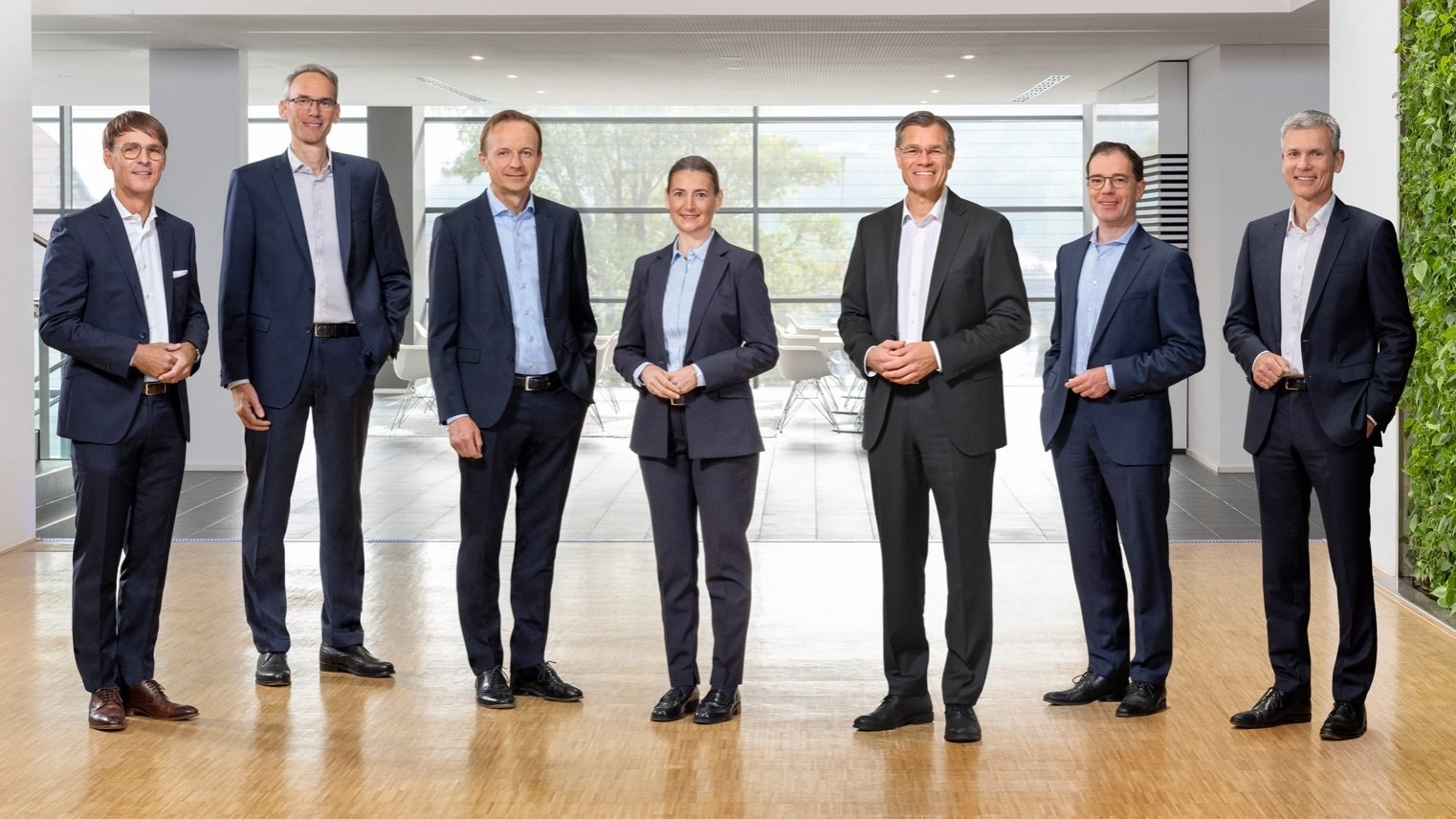 Management & Gremien